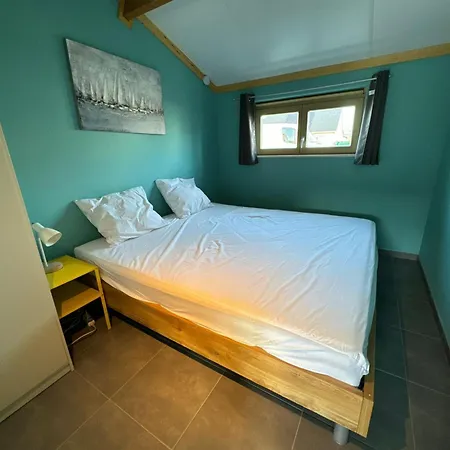 펜션 Westhinder Ii H9 코크시데